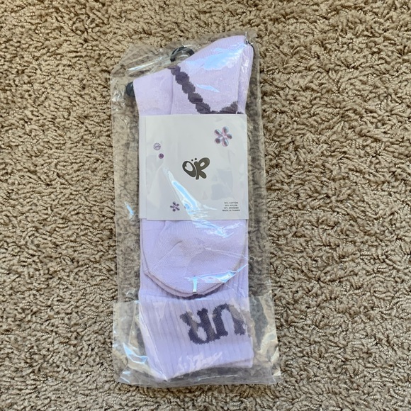 olivia rodrigo “sour tour” socks - Picture 7 of 9